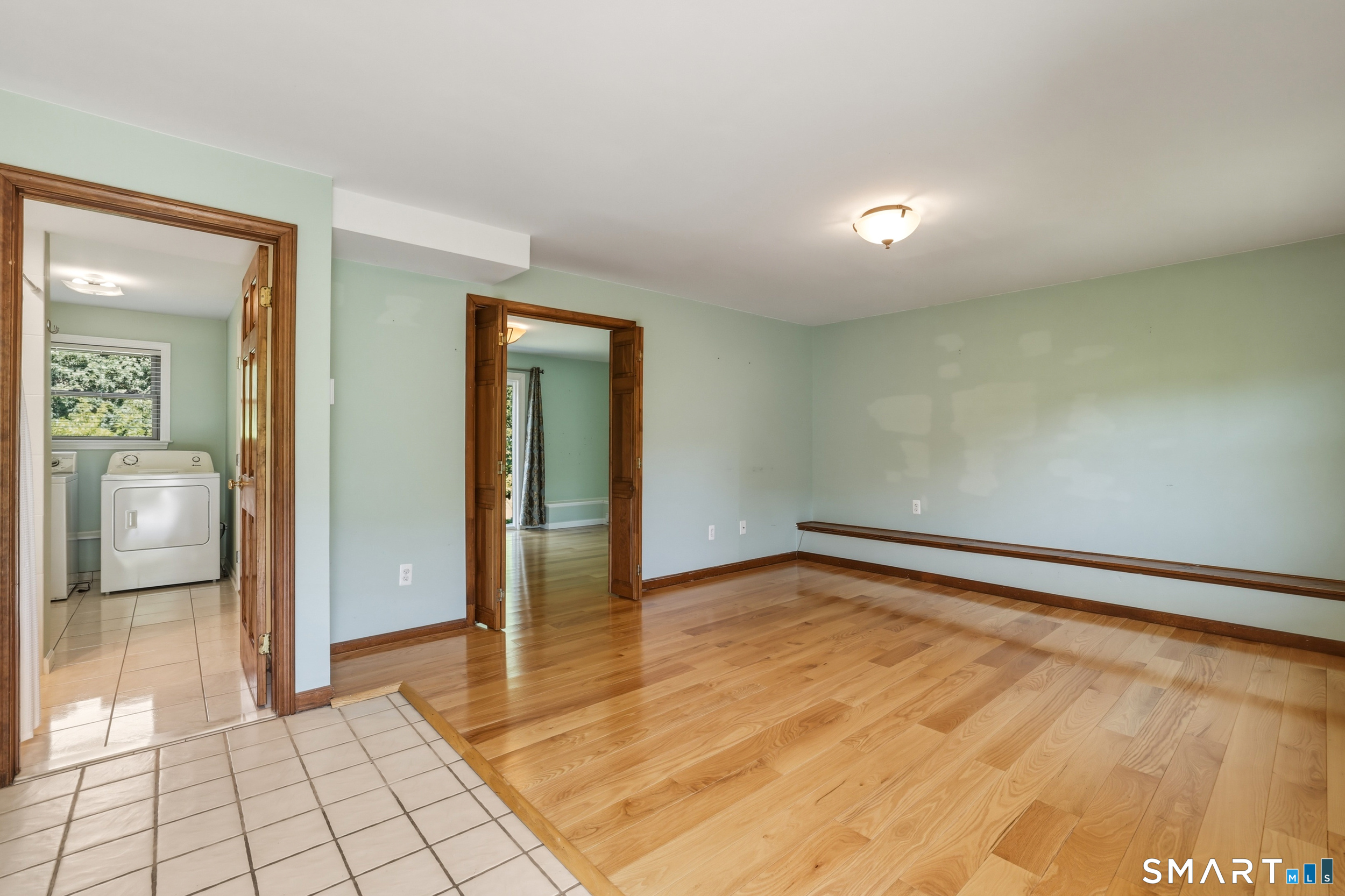 82 Lake Garda Drive Farmington CT 06085
