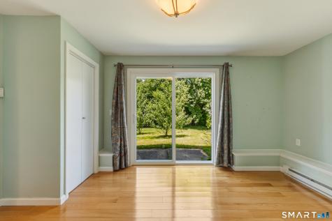82 Lake Garda Drive Farmington CT 06085