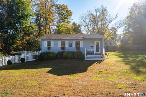 32 Pomfret Road Brooklyn CT 06234