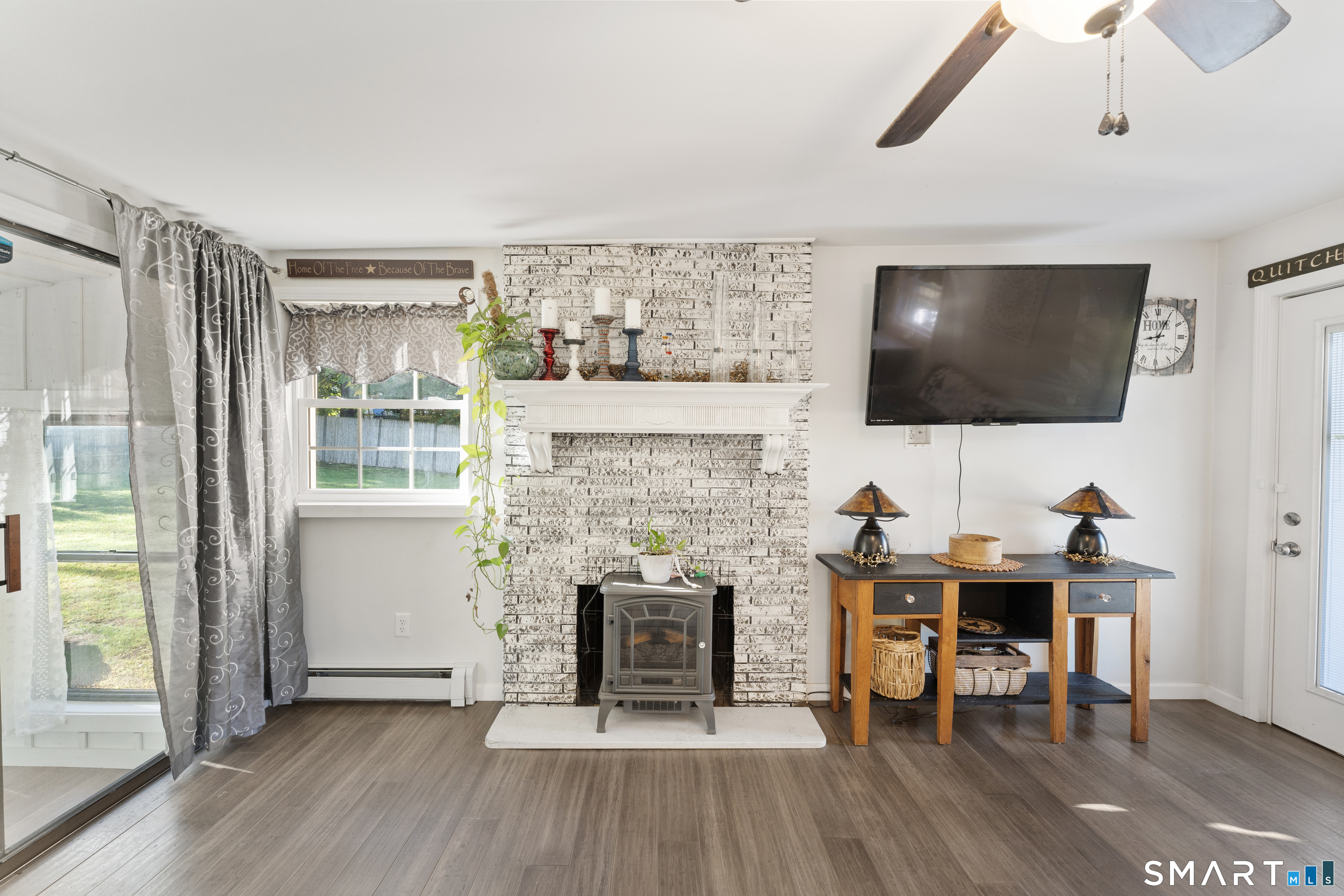 32 Pomfret Road Brooklyn CT 06234