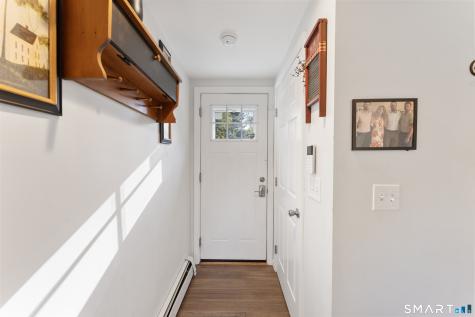 32 Pomfret Road Brooklyn CT 06234