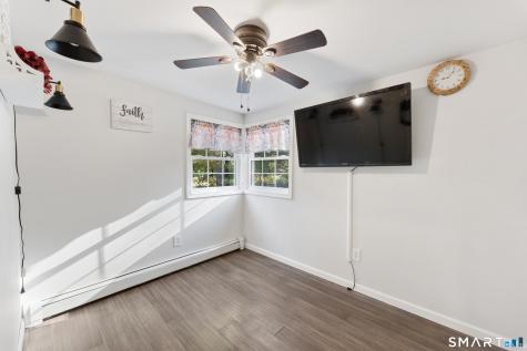 32 Pomfret Road Brooklyn CT 06234