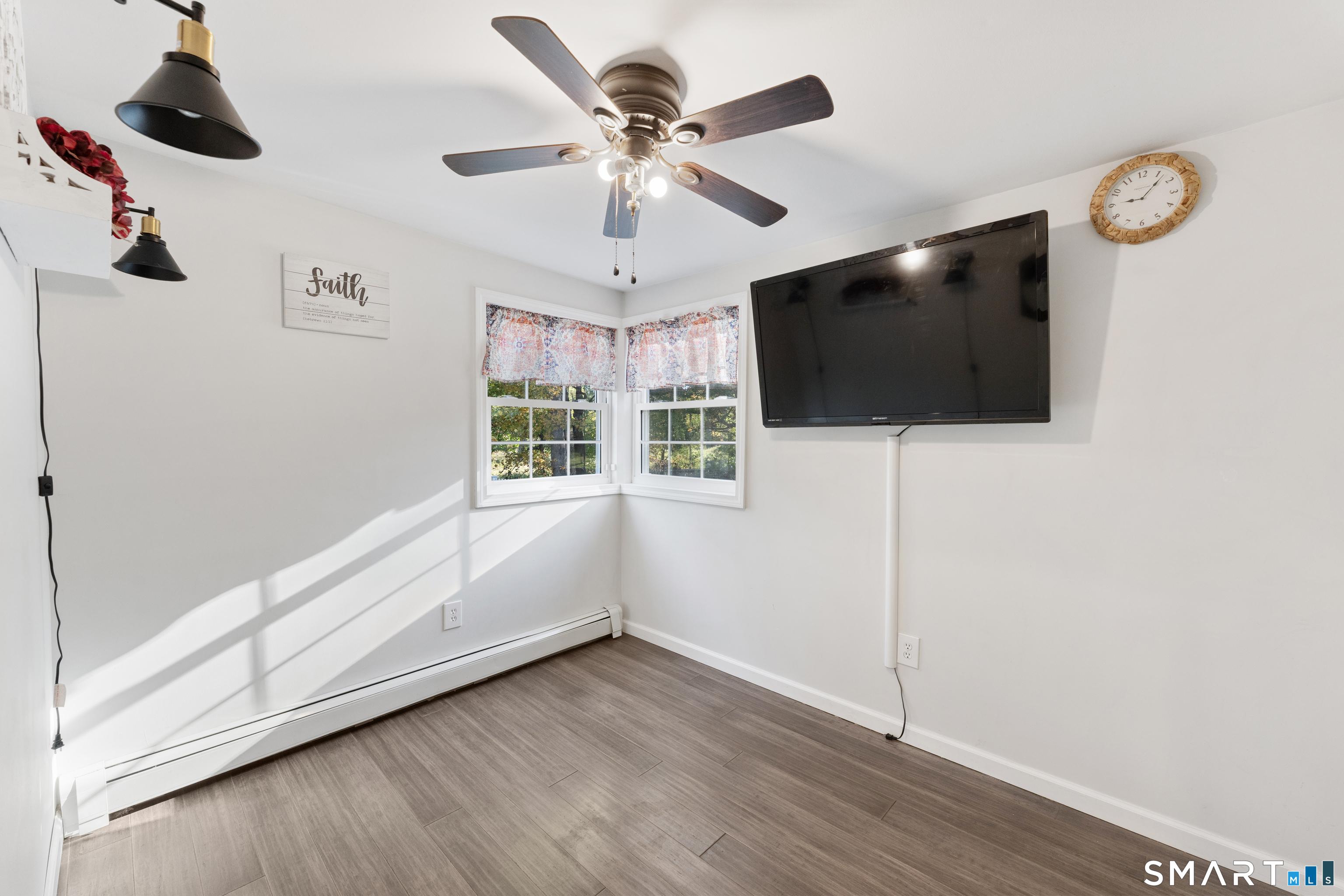 32 Pomfret Road Brooklyn CT 06234