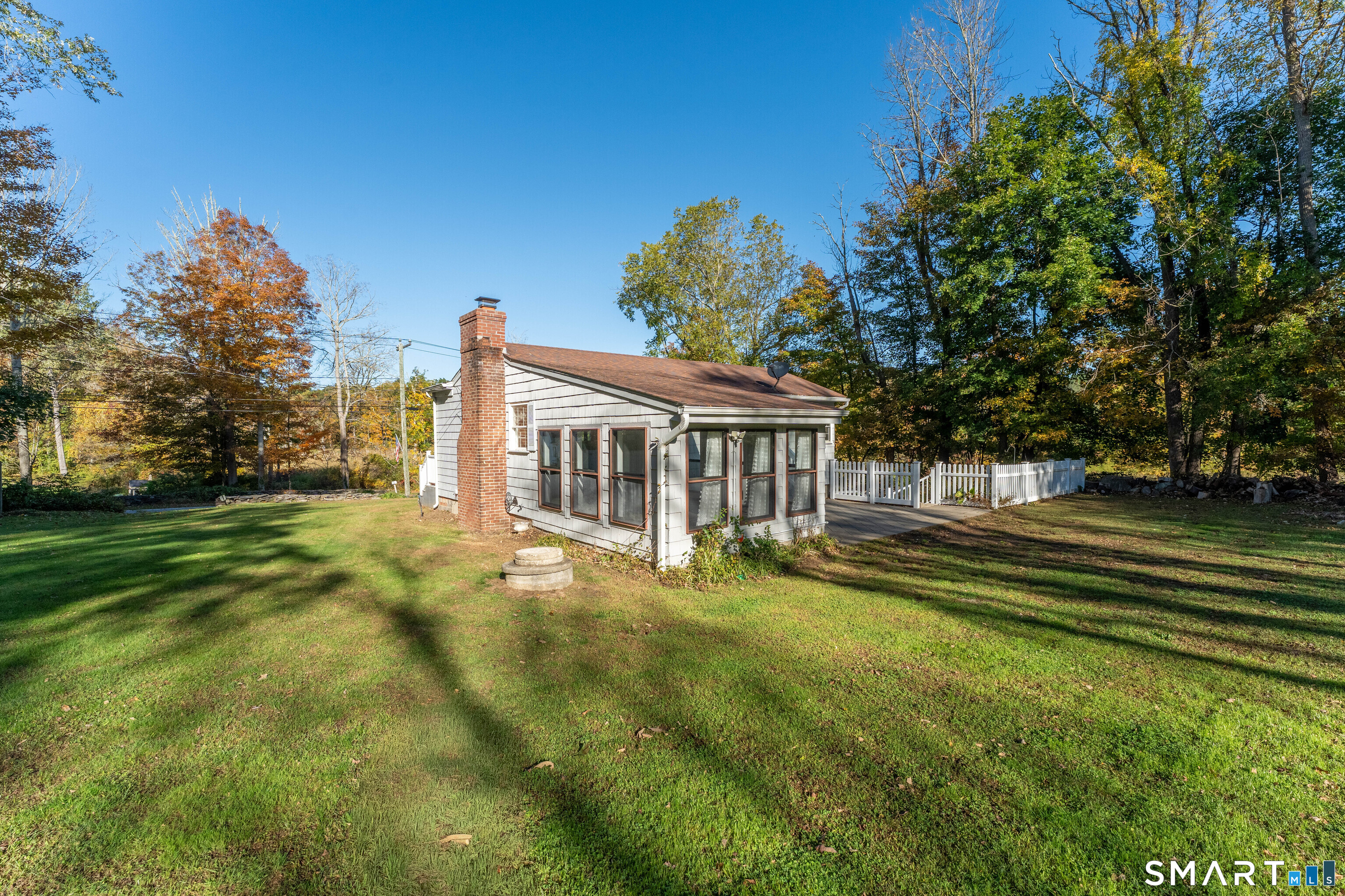 32 Pomfret Road Brooklyn CT 06234