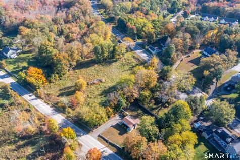 32 Pomfret Road Brooklyn CT 06234