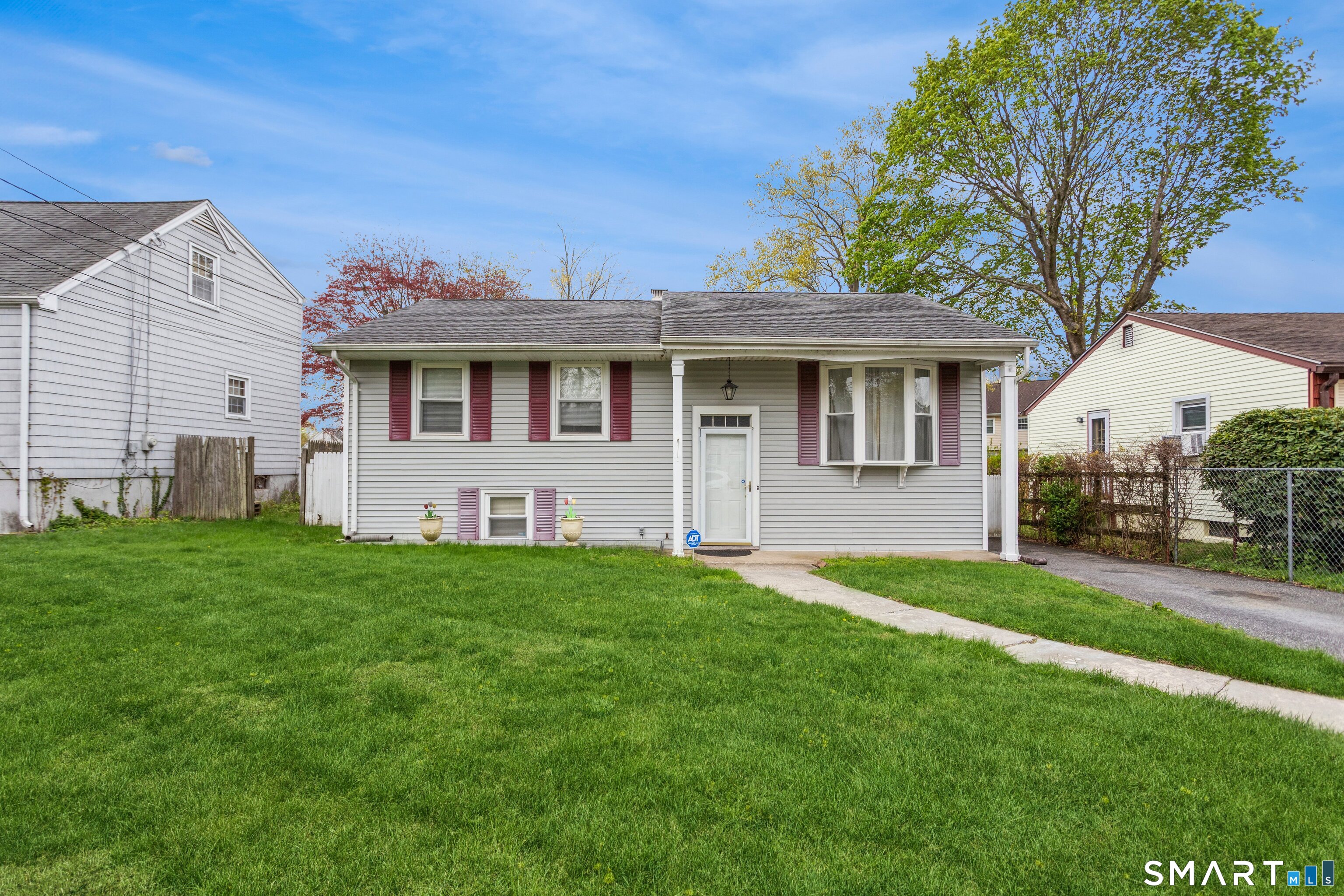 10 Freedman Drive Norwalk CT 06854
