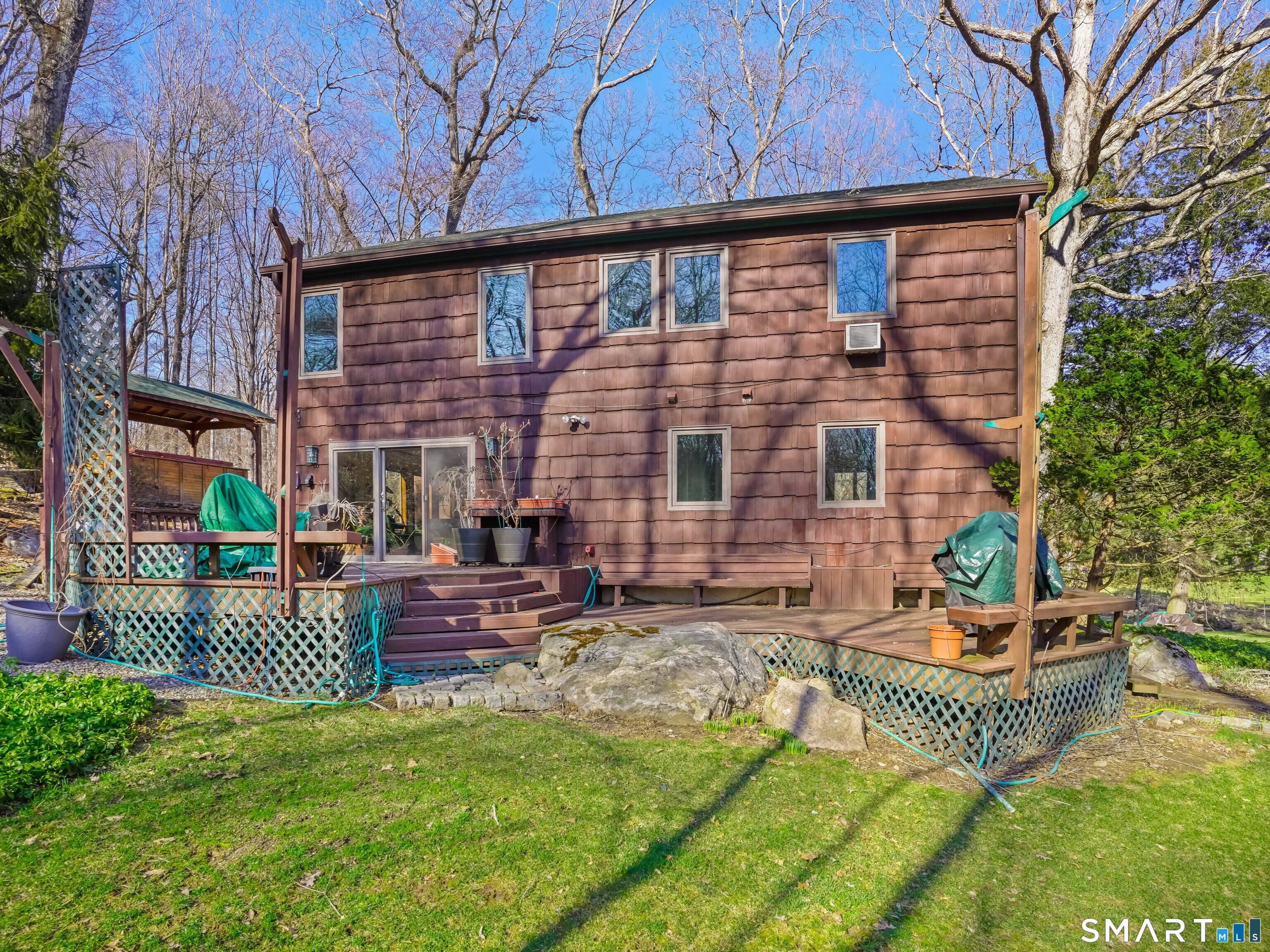 208 Cascade Road Stamford CT 06903