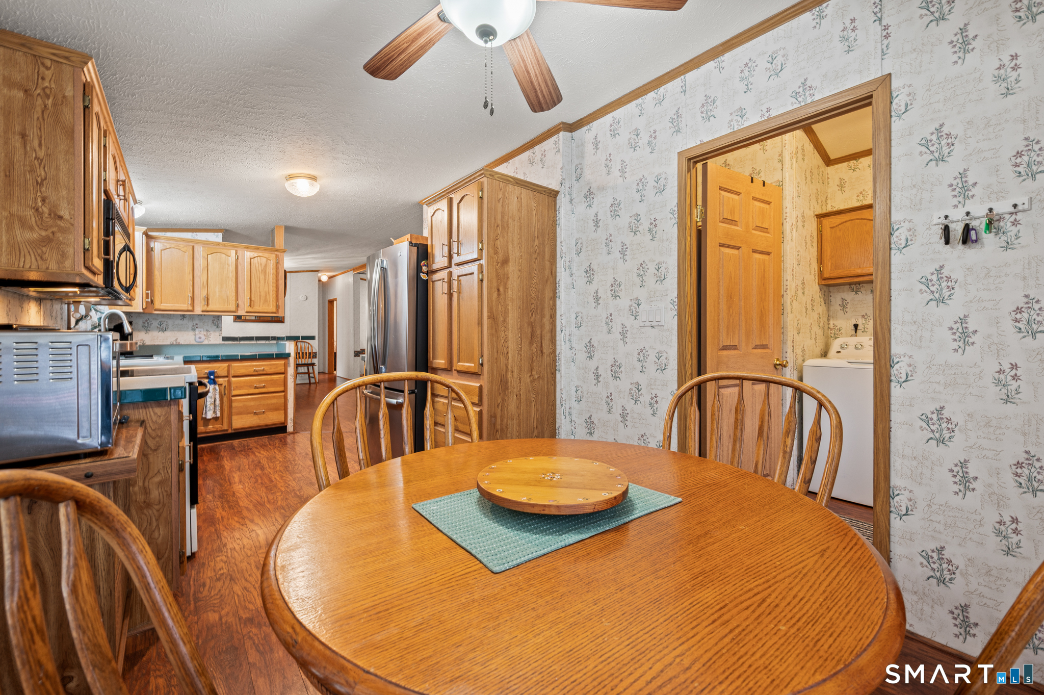 1 Naomi Dr Extension Ledyard CT 06335