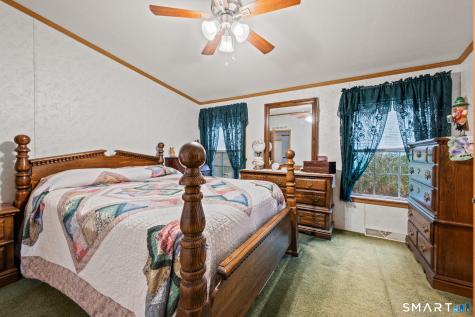 1 Naomi Dr Extension Ledyard CT 06335