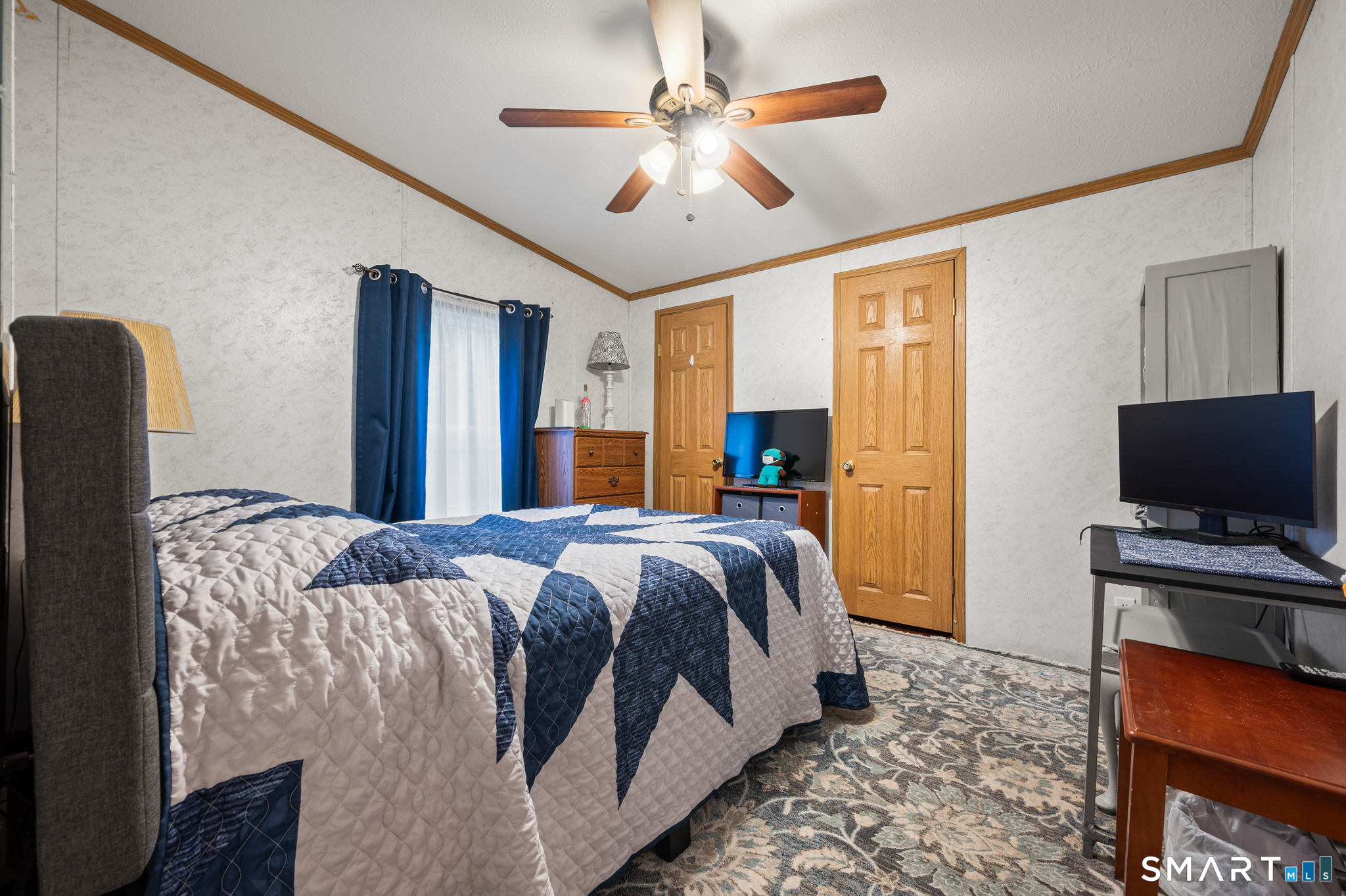 1 Naomi Dr Extension Ledyard CT 06335