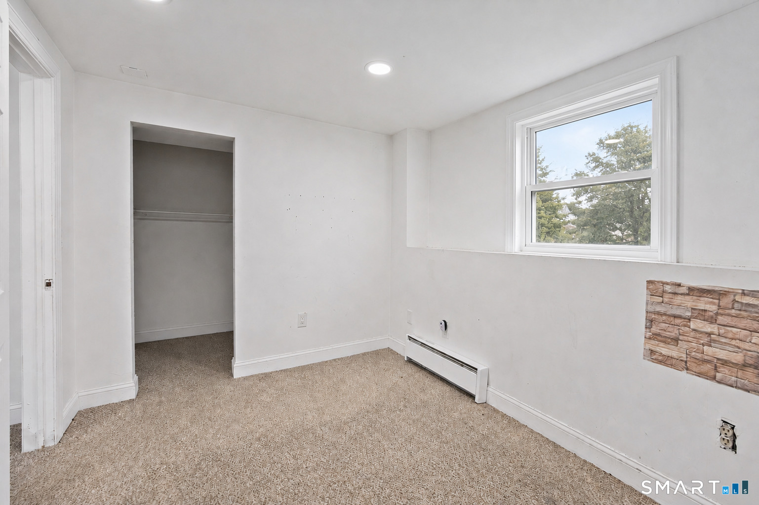 61 Minortown Road Woodbury CT 06798