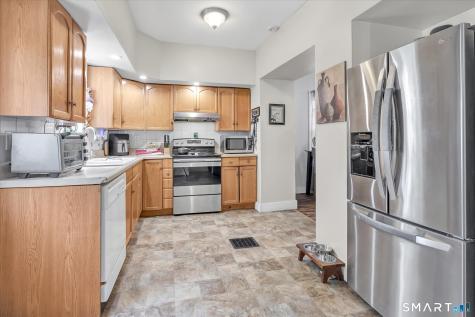 33 Murray Street Ansonia CT 06401
