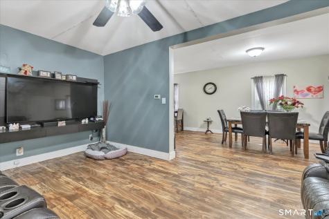 33 Murray Street Ansonia CT 06401