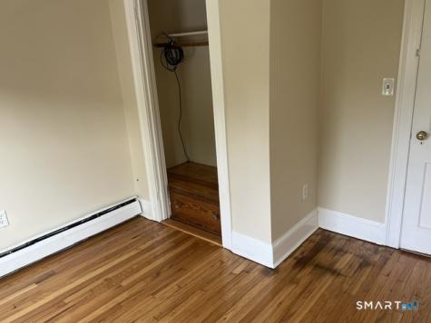 27 Arnold Street Hartford CT 06106