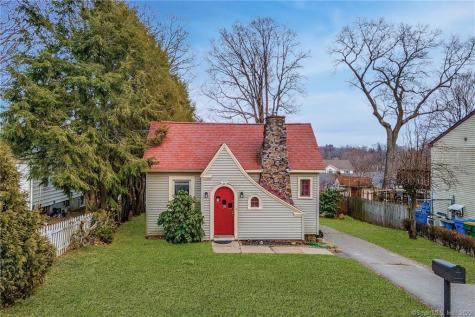 54 Manchester Avenue Waterbury CT 06705