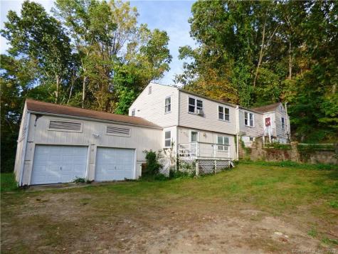 32 Silvermine Road Brookfield CT 06804