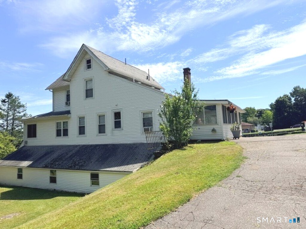774 Hamilton Avenue Waterbury CT 06706