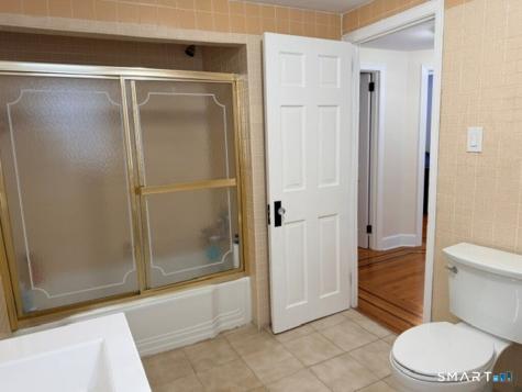 774 Hamilton Avenue Waterbury CT 06706