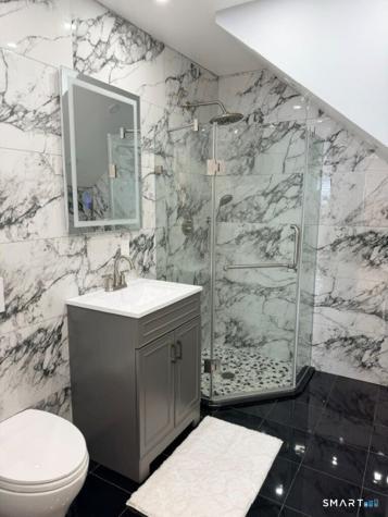 774 Hamilton Avenue Waterbury CT 06706