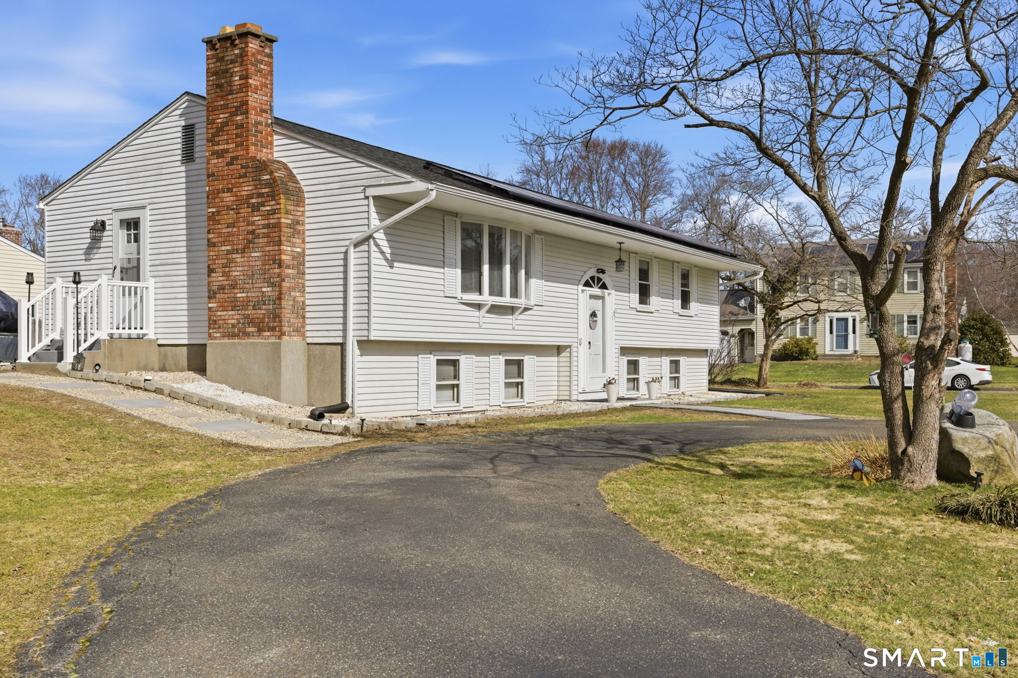 17 Pioneer Drive Enfield CT 06082