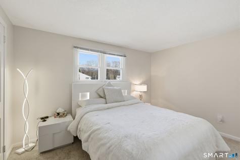 17 Pioneer Drive Enfield CT 06082