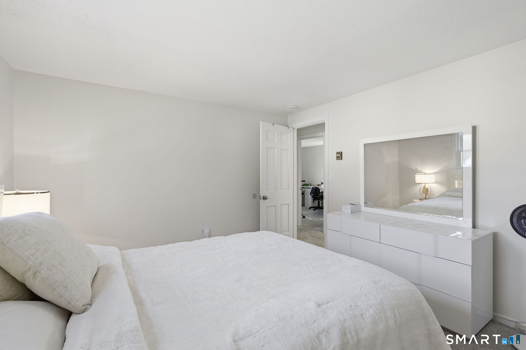 17 Pioneer Drive Enfield CT 06082
