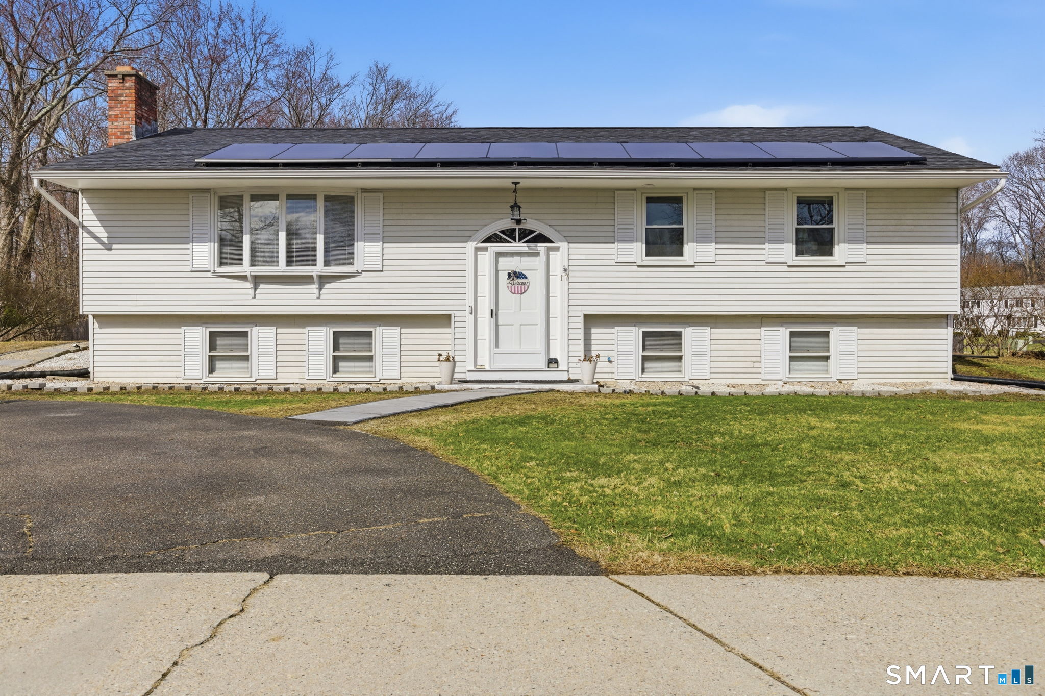 17 Pioneer Drive Enfield CT 06082