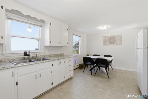 17 Pioneer Drive Enfield CT 06082