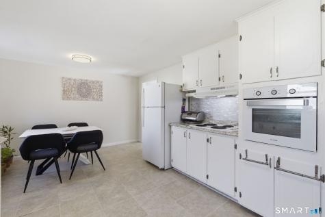 17 Pioneer Drive Enfield CT 06082