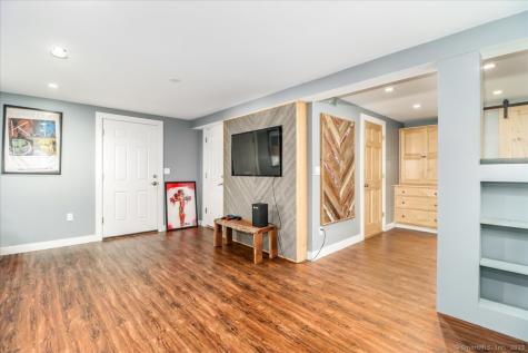 35 Hillendale Drive New Milford CT 06776