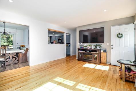 35 Hillendale Drive New Milford CT 06776