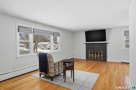 137 Dale Road Wethersfield CT 06109