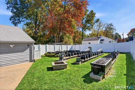 137 Dale Road Wethersfield CT 06109