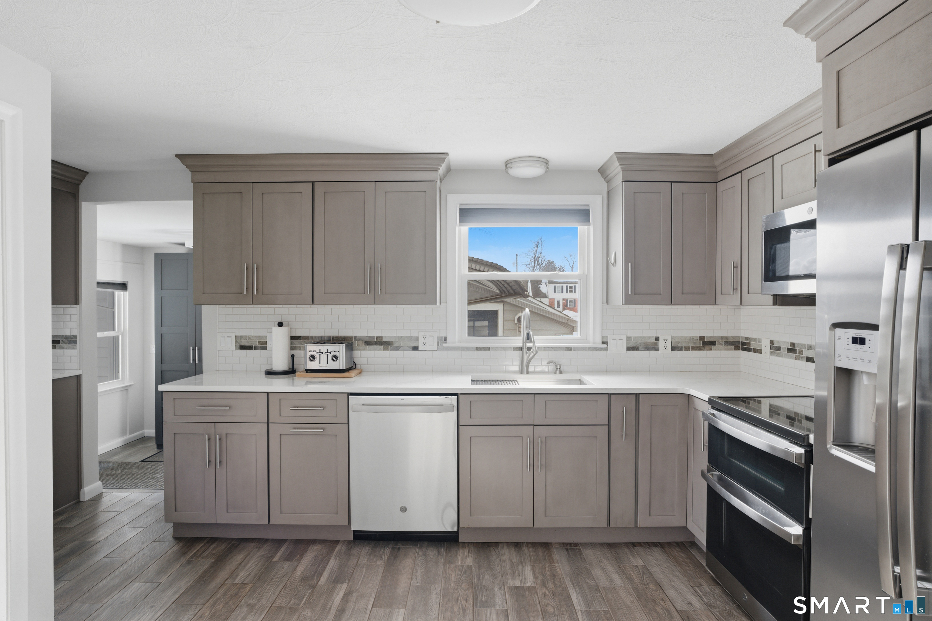 137 Dale Road Wethersfield CT 06109