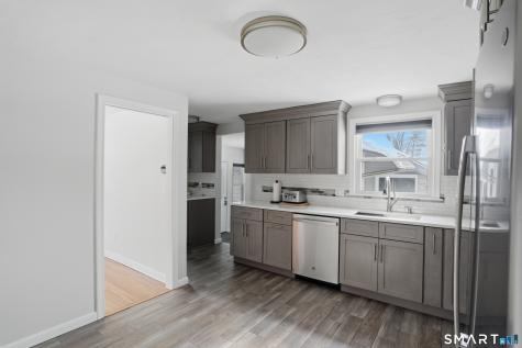 137 Dale Road Wethersfield CT 06109