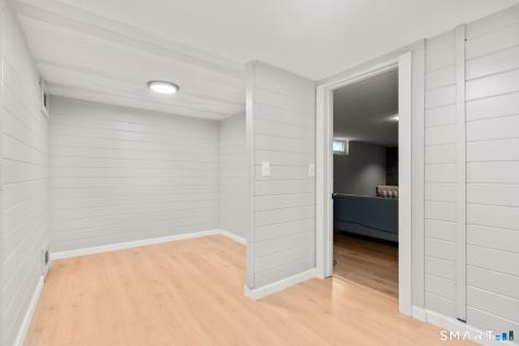 10 Staeth Road East Hampton CT 06424