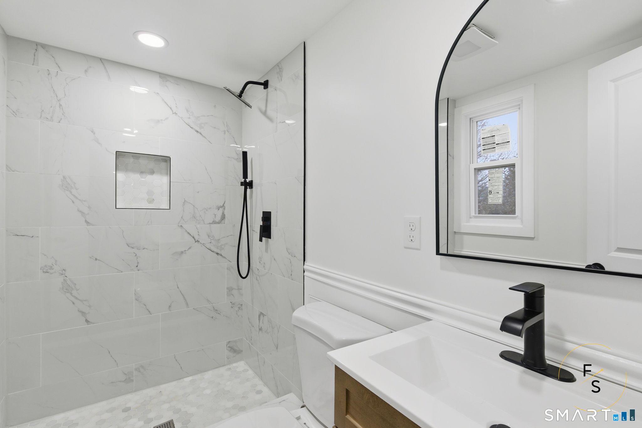 219 Court Street West Haven CT 06516
