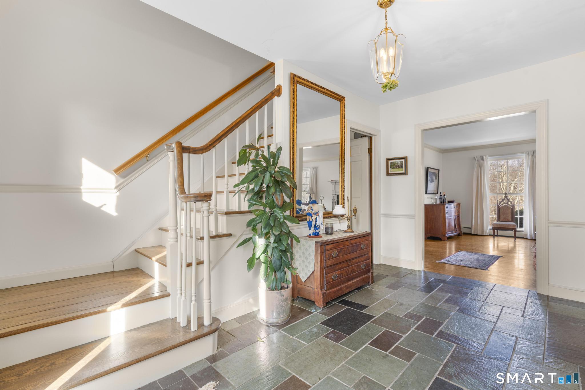 84 Munson Road Middlebury CT 06762