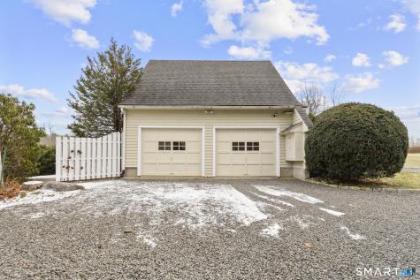 84 Munson Road Middlebury CT 06762