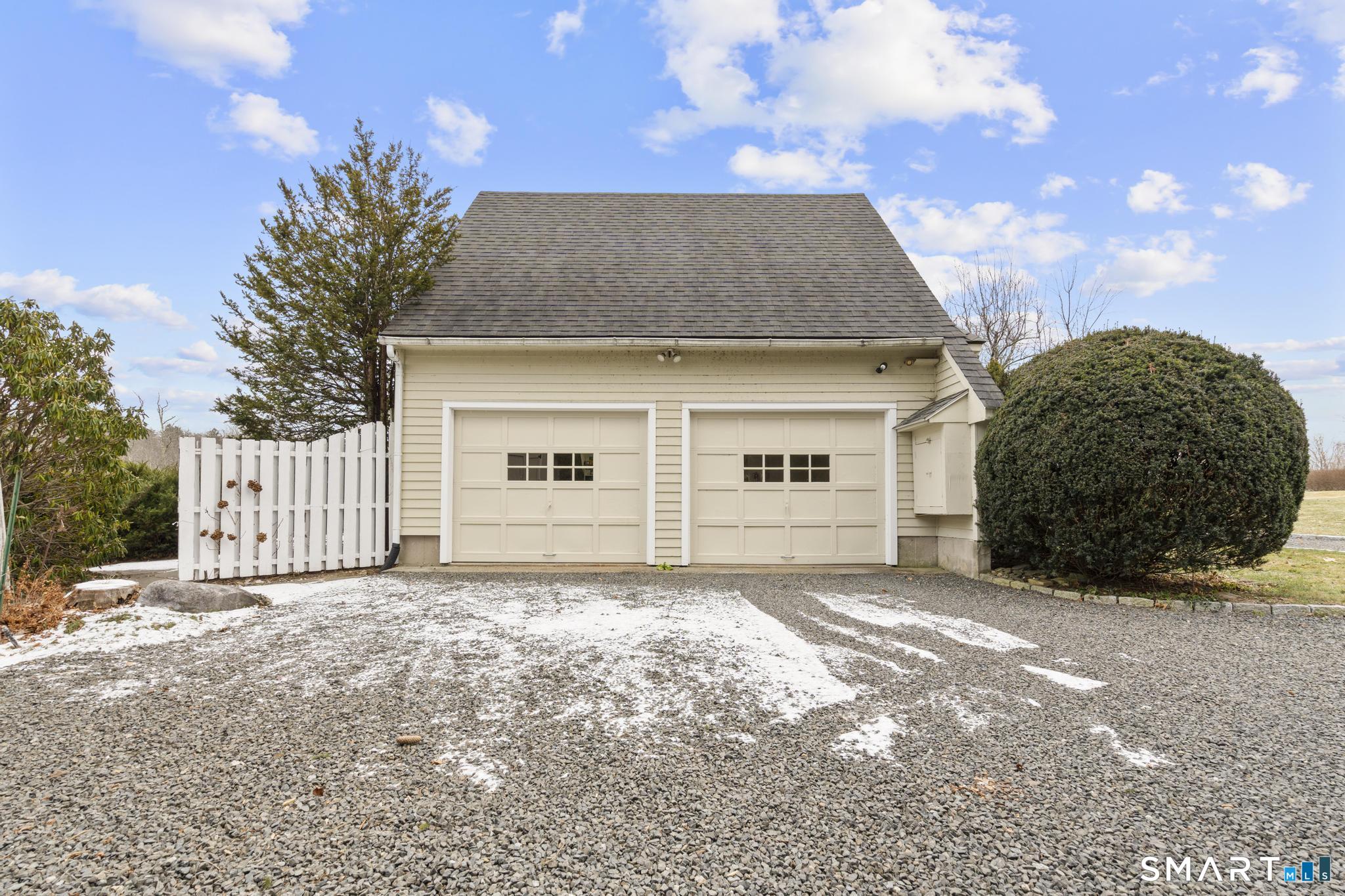 84 Munson Road Middlebury CT 06762