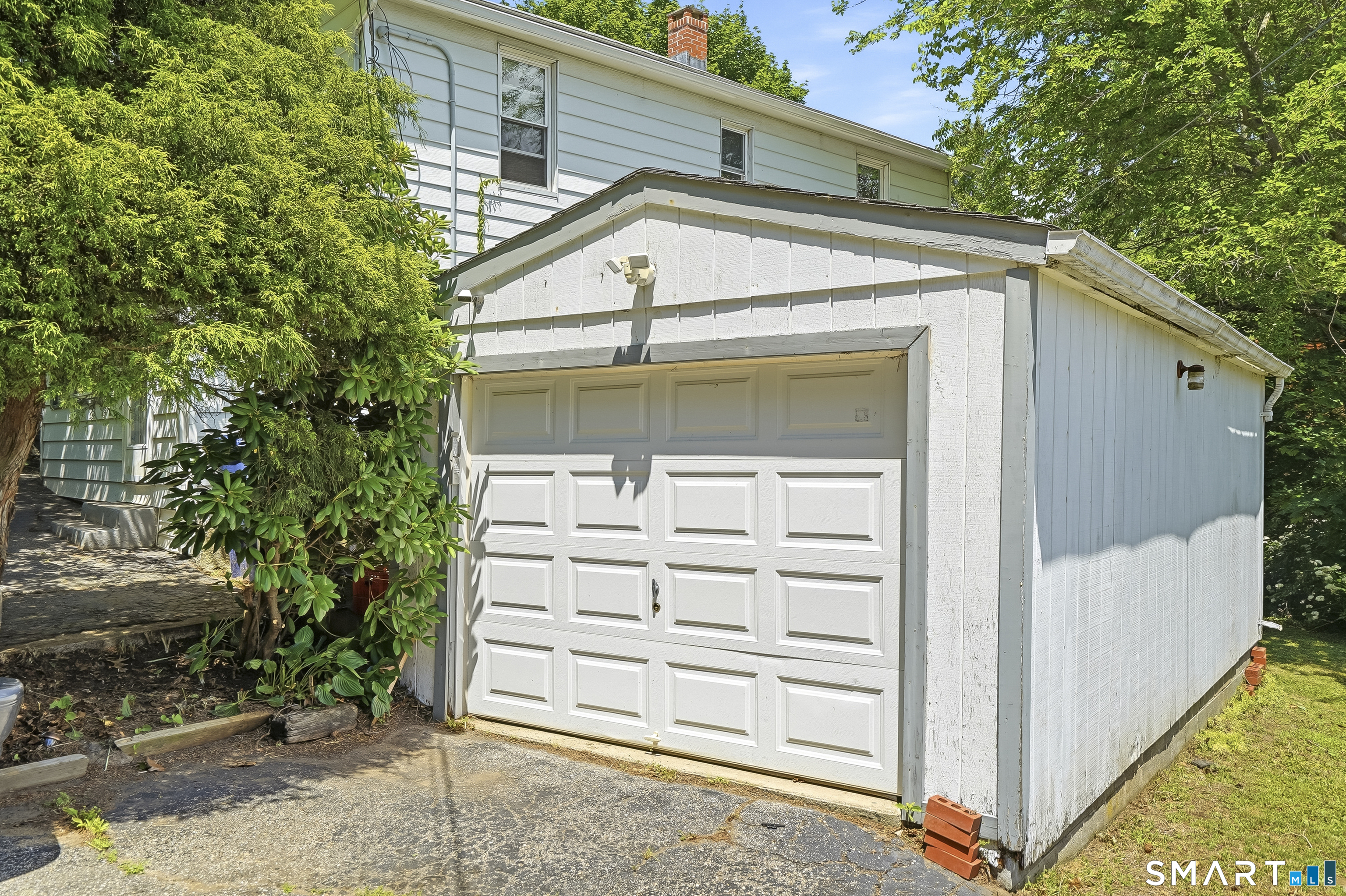 6 Beech Street Ansonia CT 06401