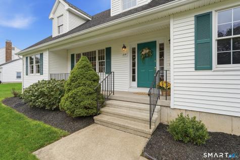 230 Lexington Road Glastonbury CT 06033