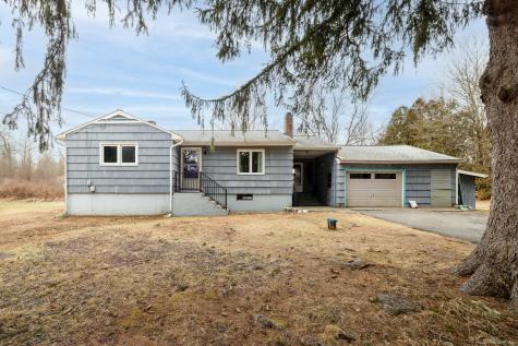 18 East Morris Lane Morris CT 06763