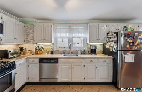 87 High Park Avenue Stratford CT 06615