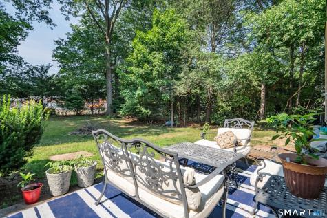 104 Hilldale Road West Hartford CT 06117