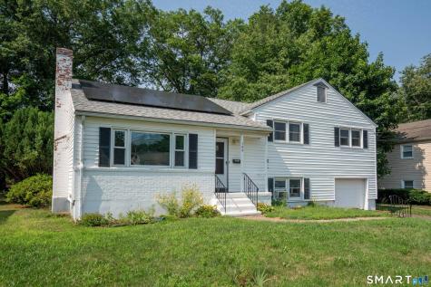 104 Hilldale Road West Hartford CT 06117