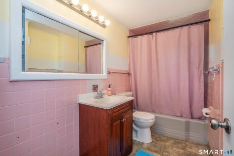 104 Hilldale Road West Hartford CT 06117
