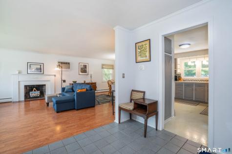 104 Hilldale Road West Hartford CT 06117