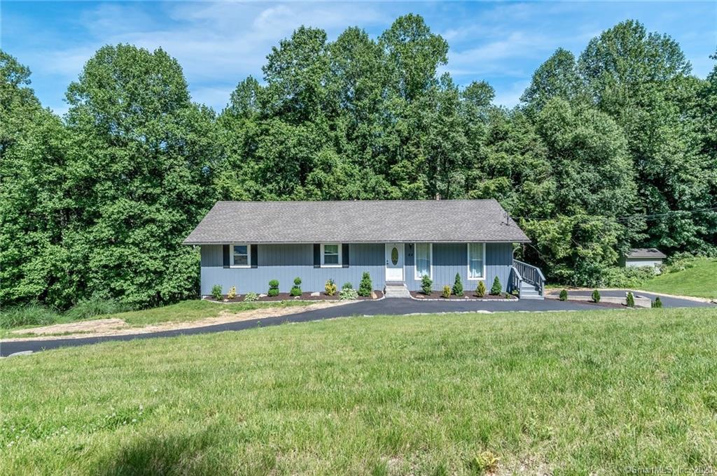 84 Kent Lane Trumbull CT 06611