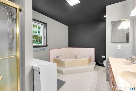 169 North Park Avenue Easton CT 06612